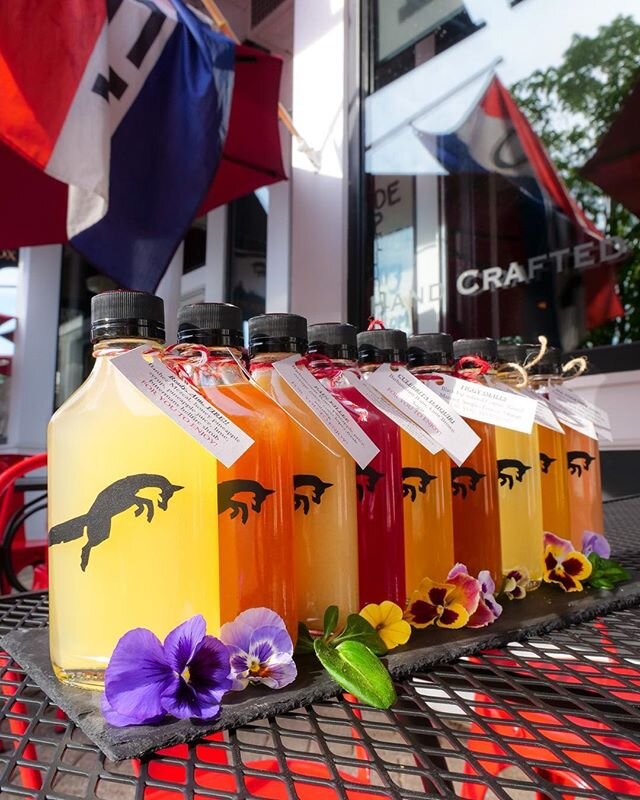 Happy Father&rsquo;s Day! The Copper Fox is open at 5pm tonight, we are continuing with our Fox In A Box Curbside Pickup, or you can grab a table! Cocktails To Go for Dad? We&rsquo;ve Got&rsquo;Em! Check out the menu, link in bio. #summersolstice #ha