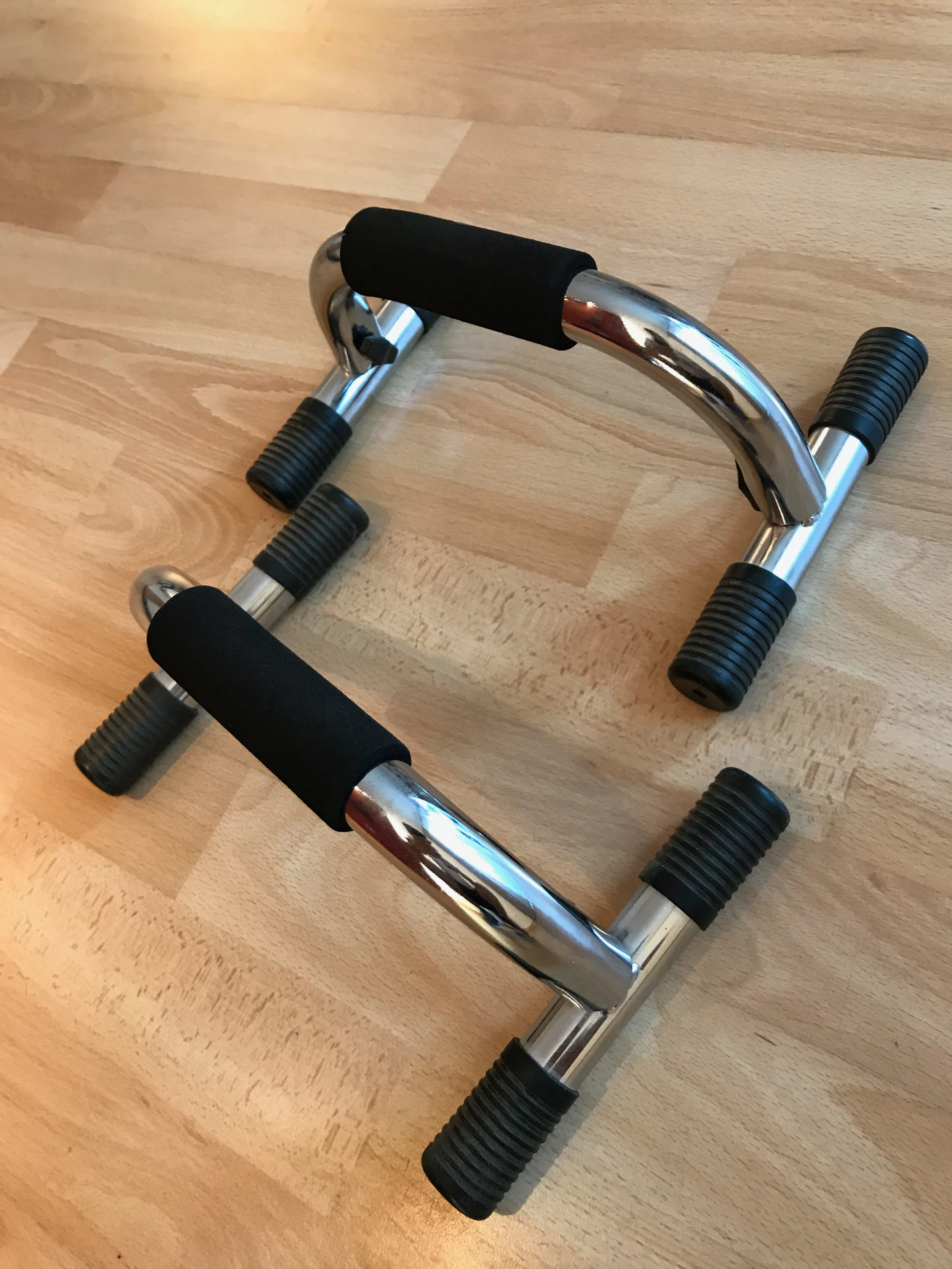 Liegestutze Fur Muskelaufbau So Bekommst Du Mehr Muskeln Durch Liegestutze Bodyweight Kettlebell Fitness