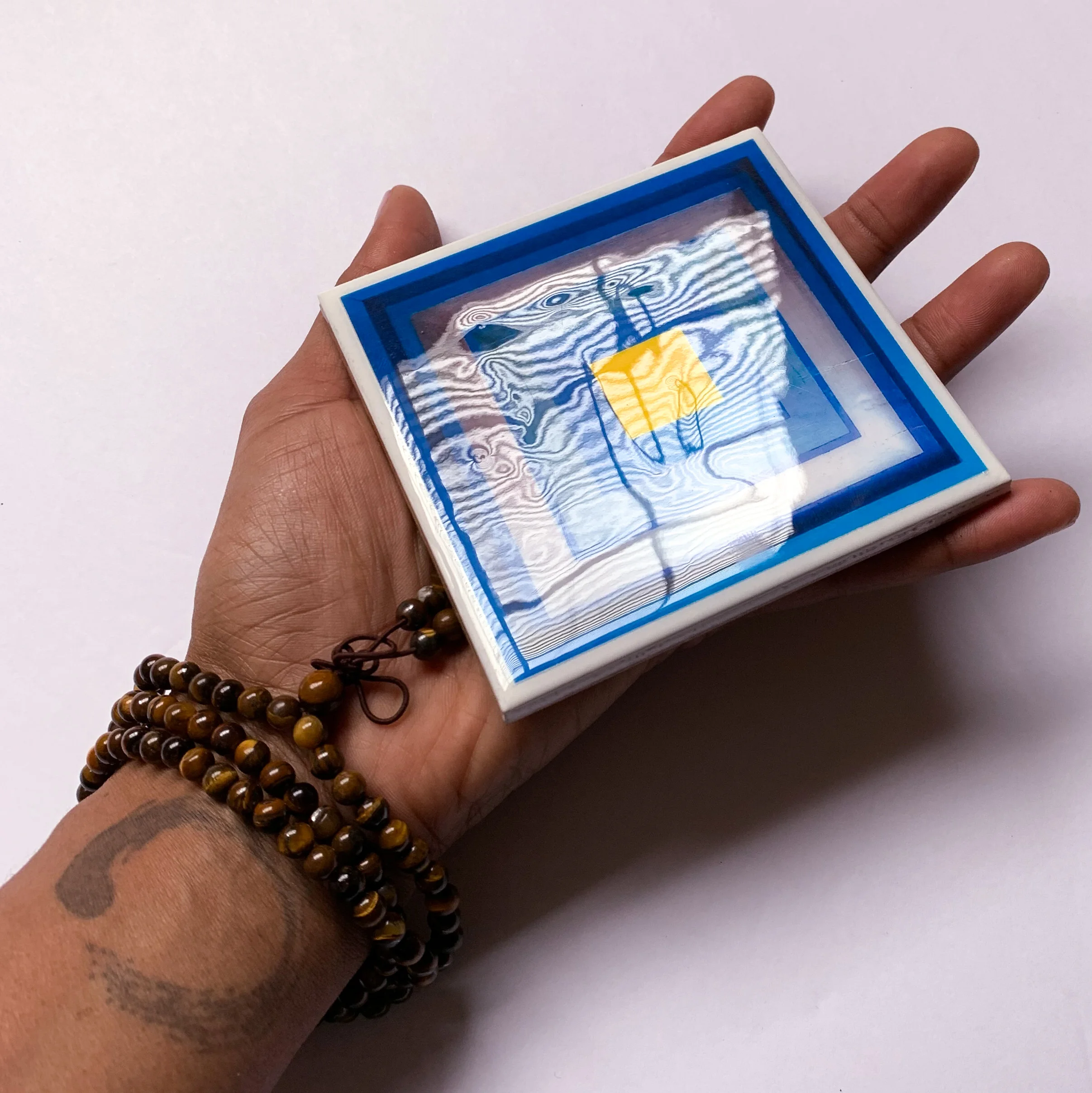 Geometric-Squared handheld glare.jpg
