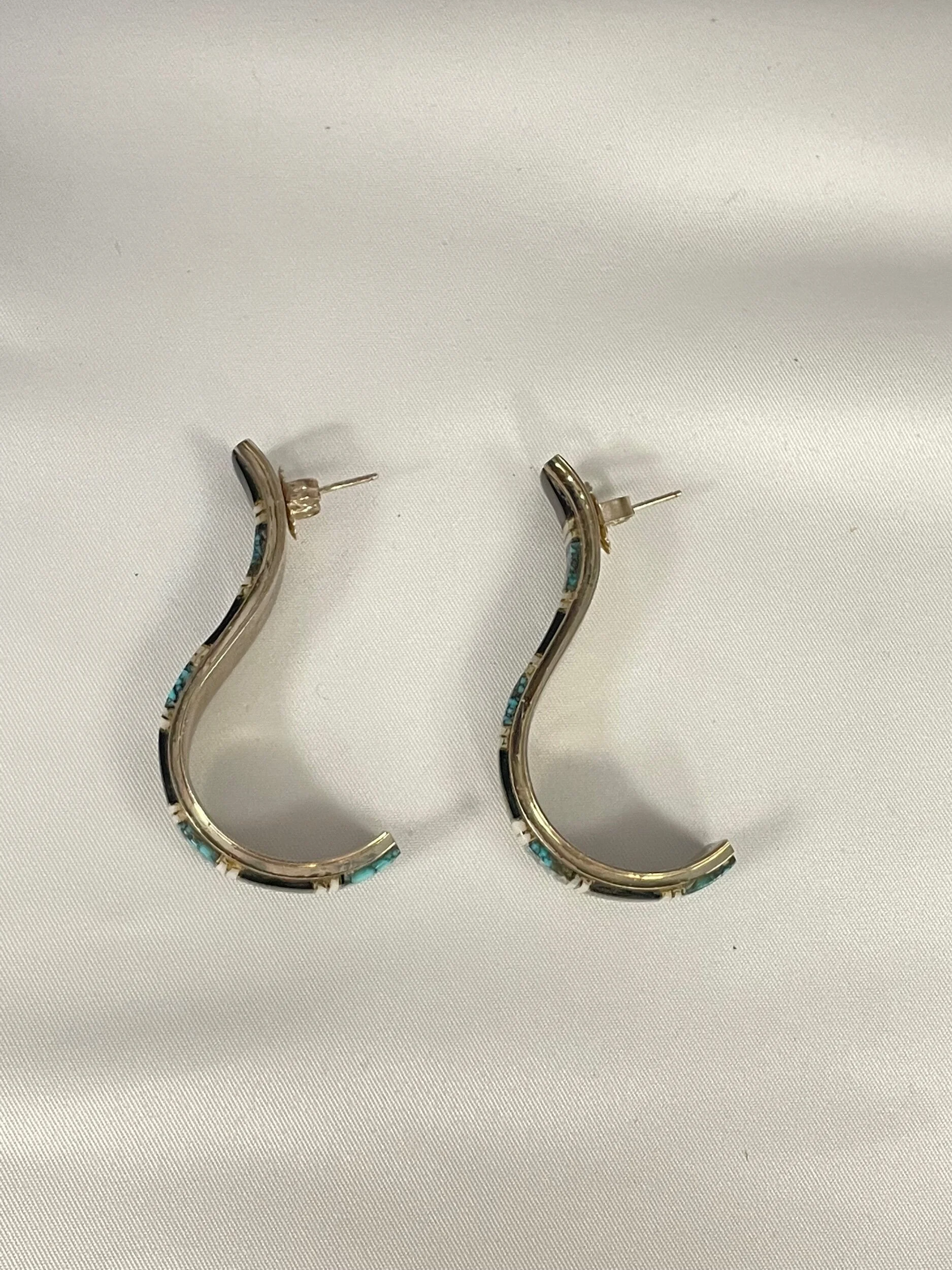 0E61E837-A0C4-4A65-8001-A269E8B9BE9D