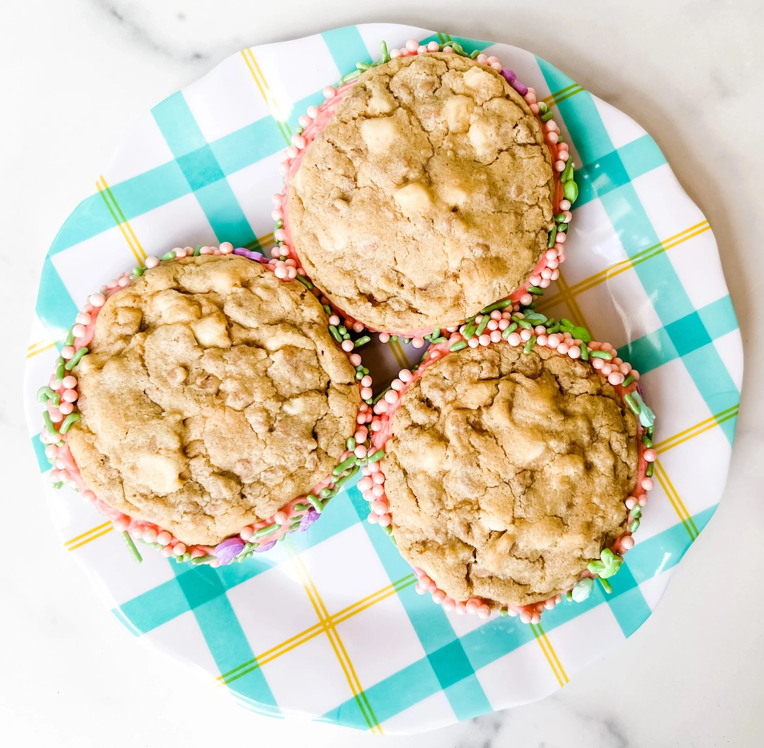 CE4F9D06-E081-4D3D-AF7C-A16424727FB4