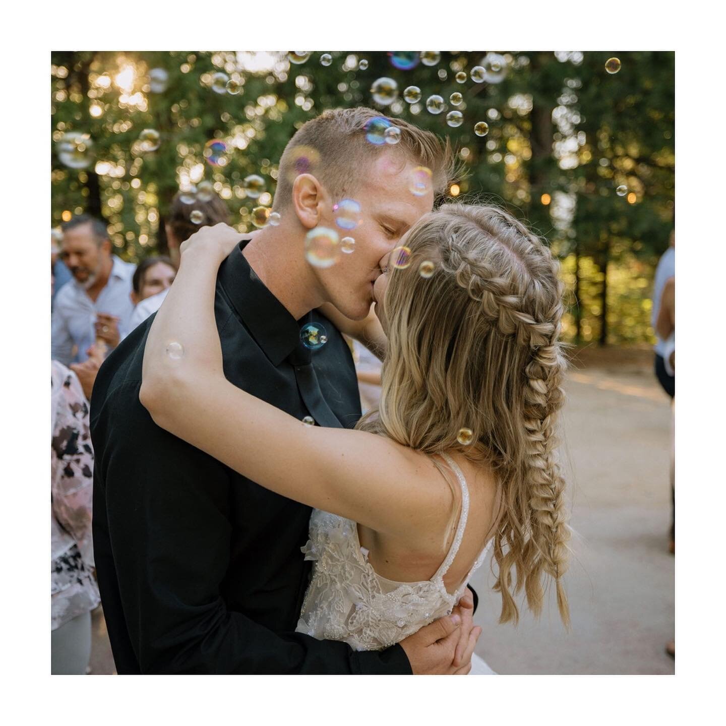 Lost in the forest of love with Jaden and Kara! Such a breathtaking wedding for this incredible couple! 

#ForestFairyTale #LoveInBloom #LoveKnowsNoDistance #EternalLove  #ForestWedding #LoveConquersAll #LoveStory #WeddingDay #LoveInMotion #love&nbsp