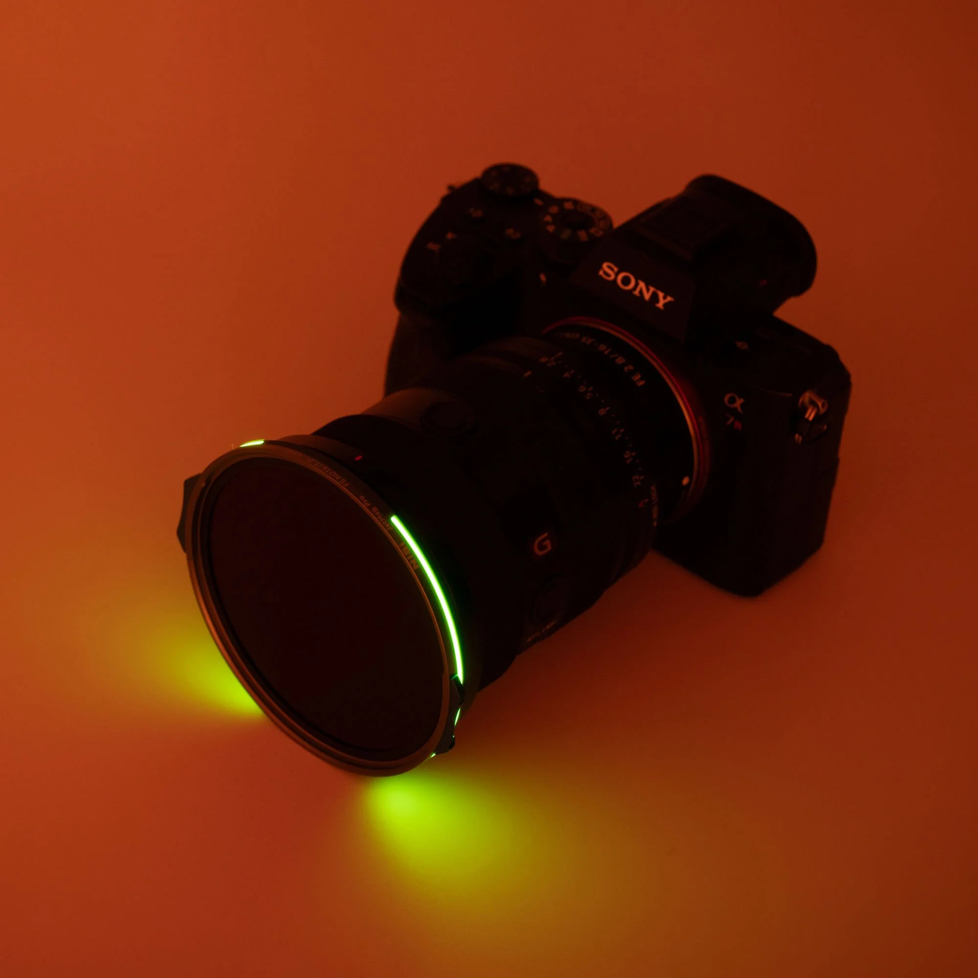 nisi-prolock-luminous-82mag-lifestyle-14.jpg