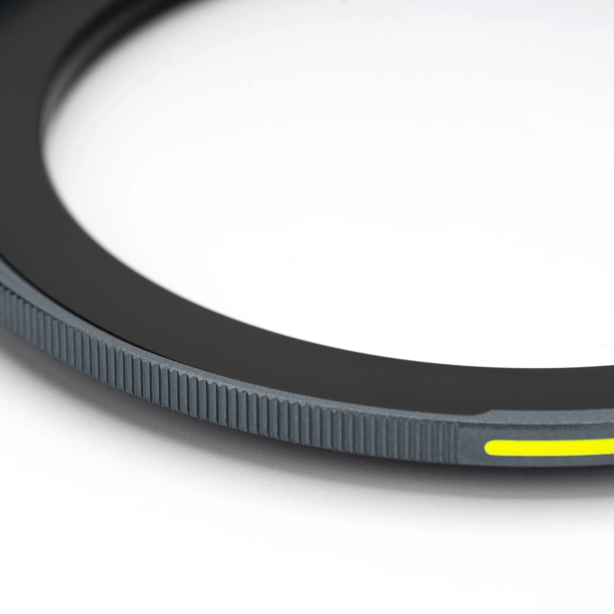nisi-prolock-luminous-82mag-lifestyle-23.jpg