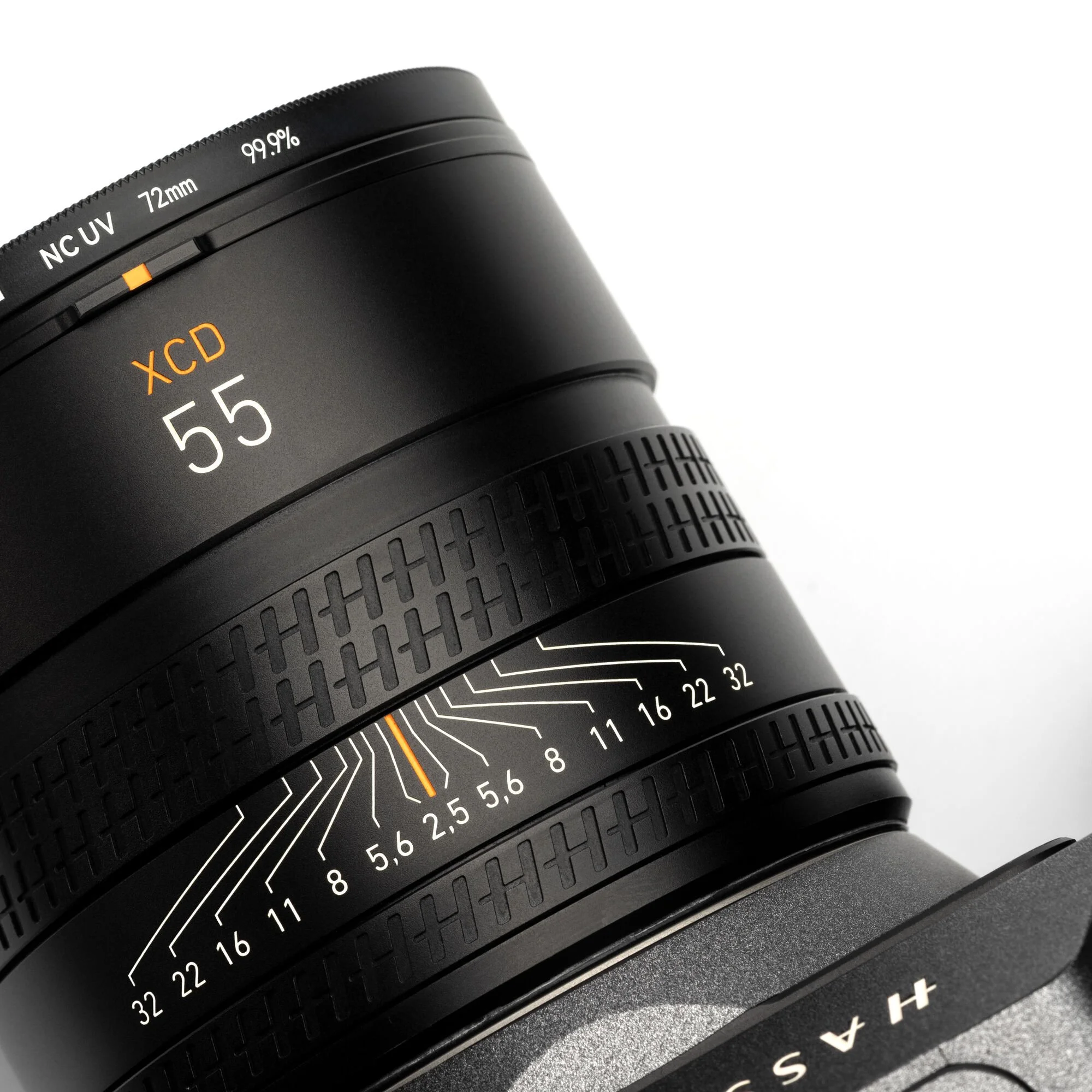 nisi-72mm-nc-uv-hasselblad-on-xcd-55v-front.jpg