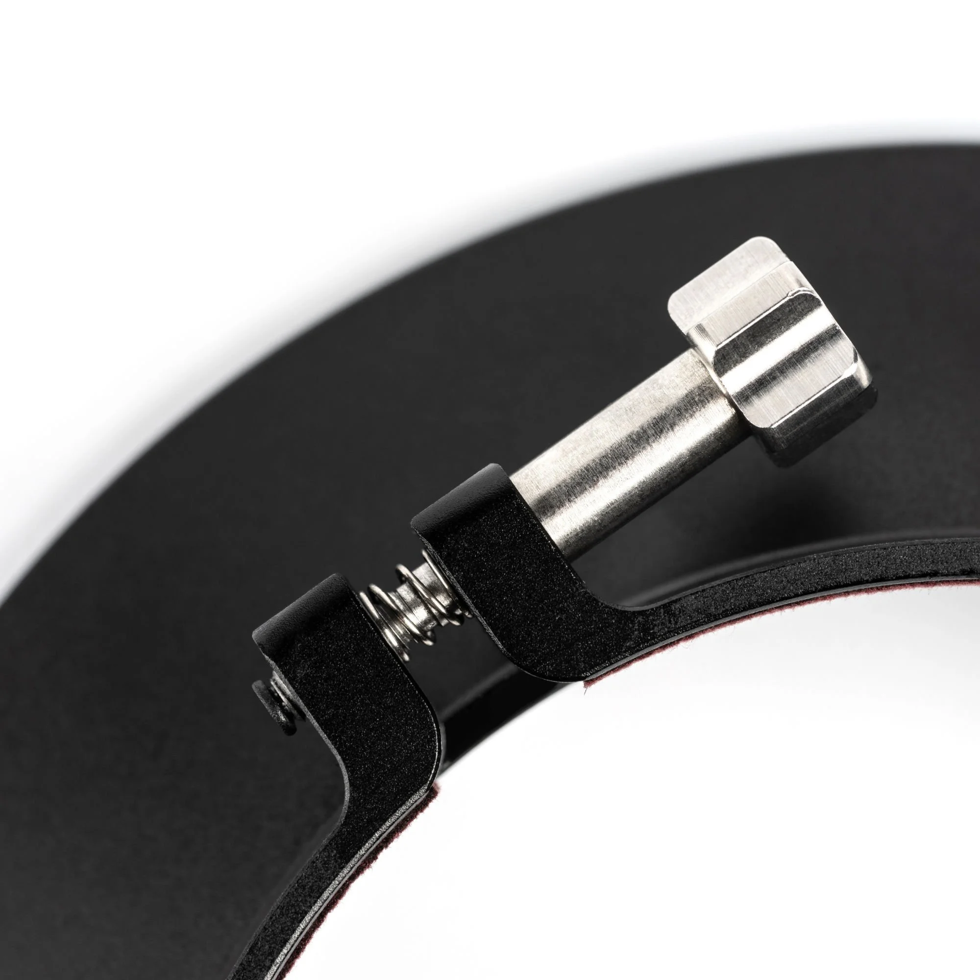 JetMag-Pro-Adapter-For-Canon-14-f1.4-L-MAXMAG-White-26.jpg