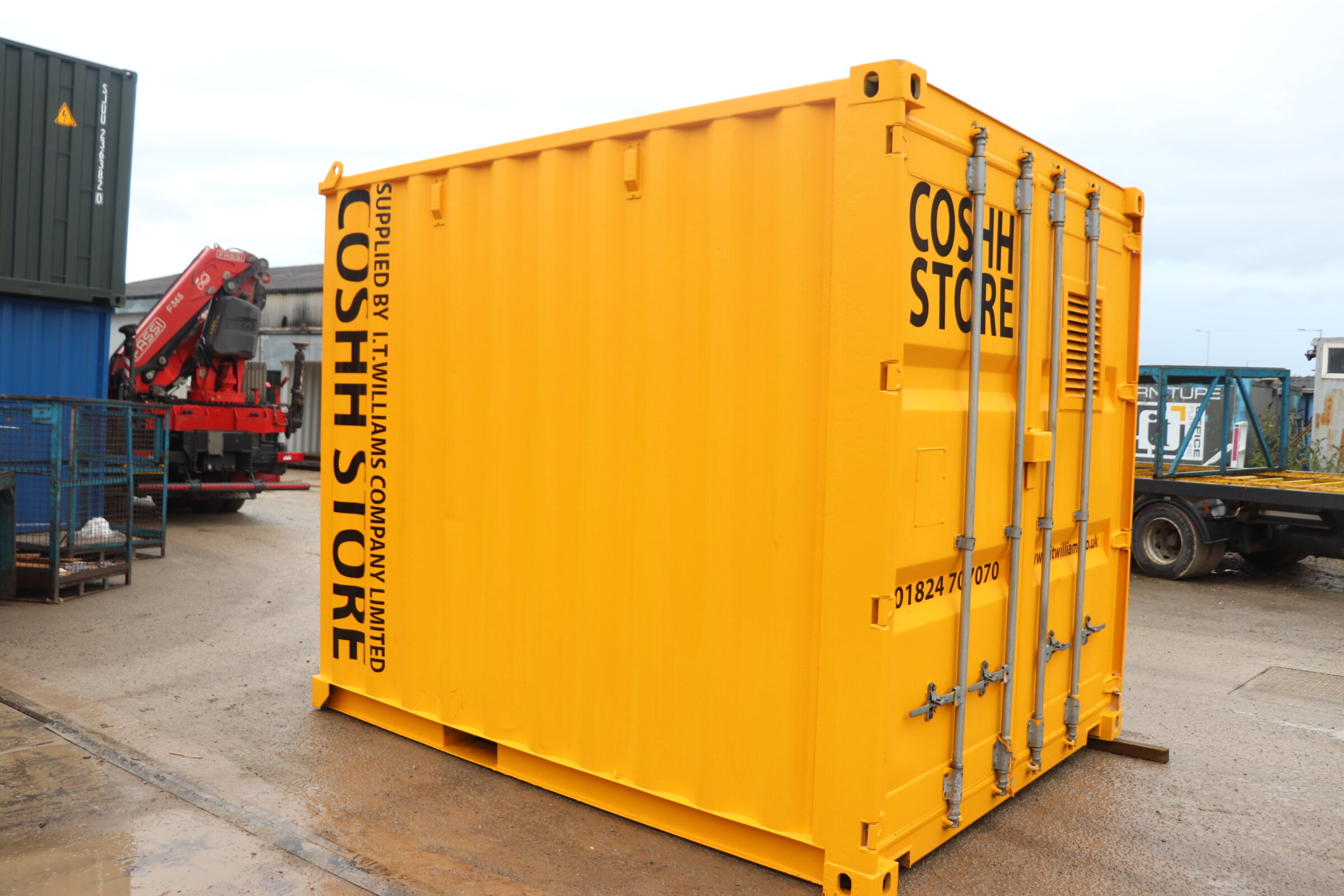 *COSHH18* NEW 10' X 8' COSHH CONTAINER 1300L BUND CAPACITY — I T