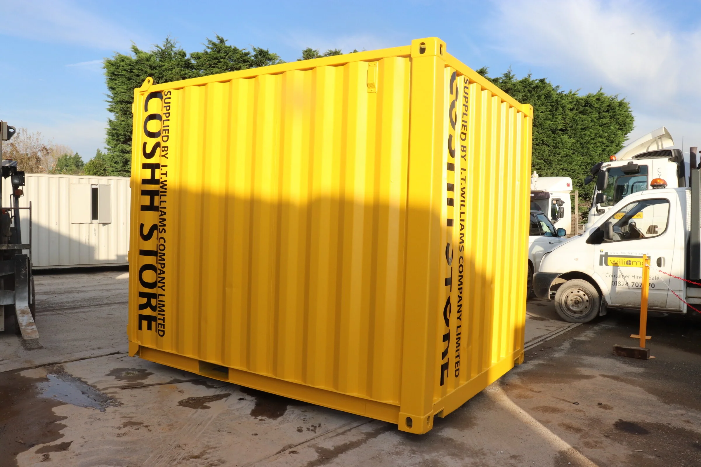 *COSHH20* NEW 10' X 8' COSHH CONTAINER 1300L BUND CAPACITY — I T