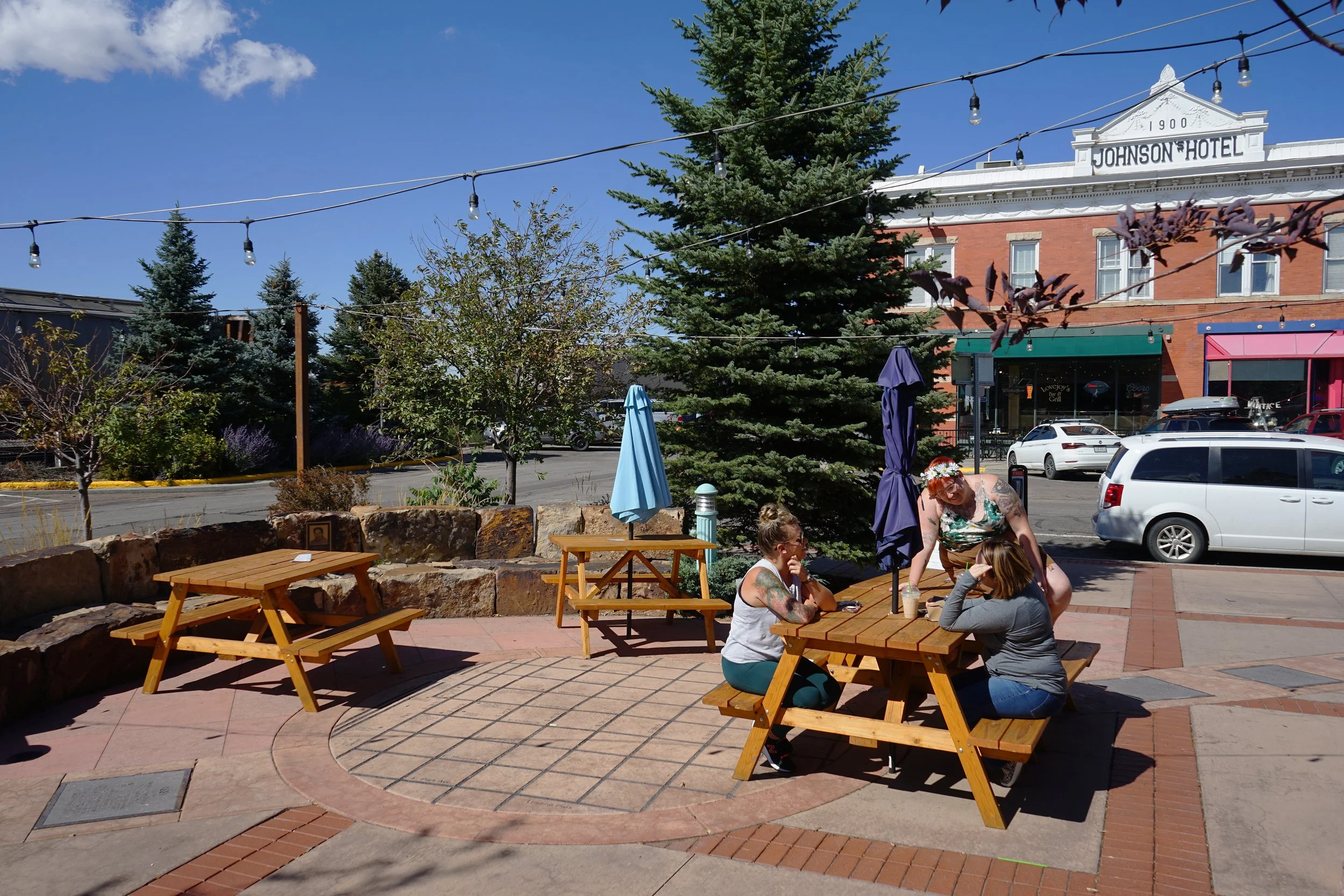 8_1stStreetPlaza_2021.jpg