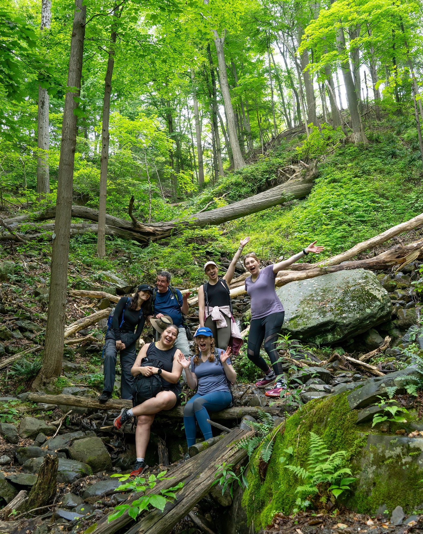 🤫 Wanna know the secret to a great hike?

1. Get a small group of great people together
2. Hop on the Metro North and head for the hills
3. Be open to having fun and making friends!

🥾 The best part about Public Transit Series hikes is the people! 