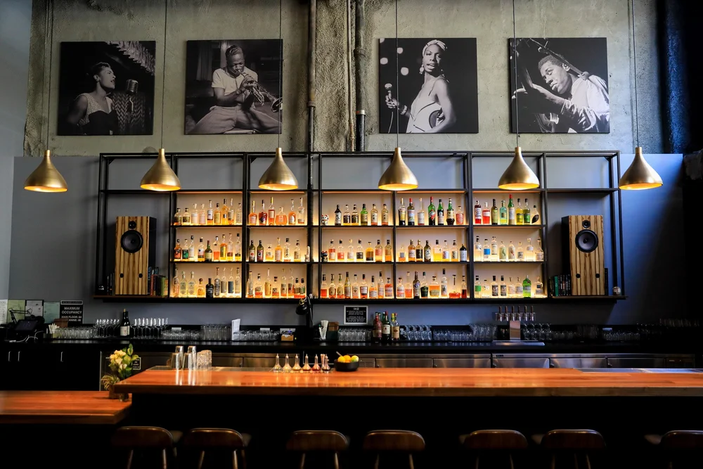 Bar photo 2