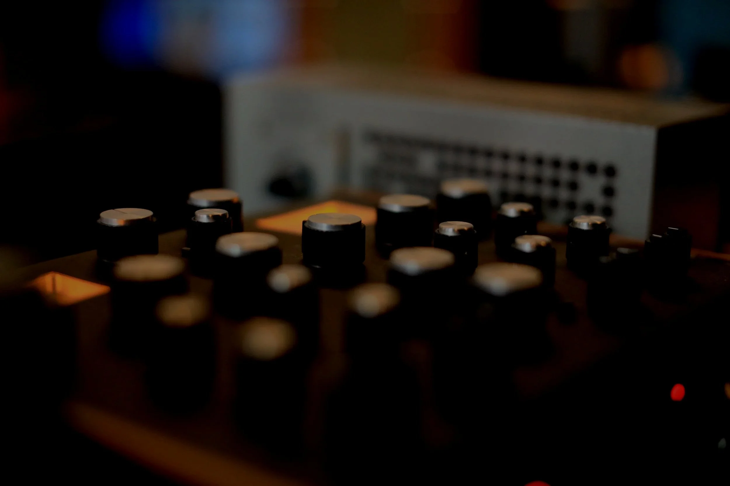 IsonoeMixer_WhatsOnHeader.jpg