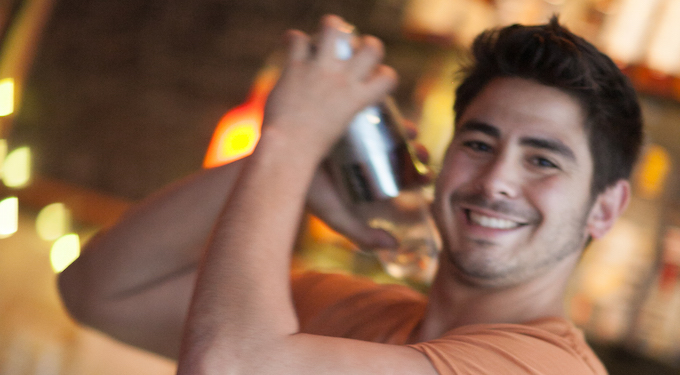 shaker-cocktails-bartender-craft-drinks-san-francisco-downtown.jpg