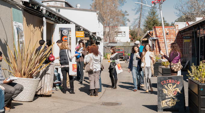 temescal-alley-oakland-food-tour-group.jpg