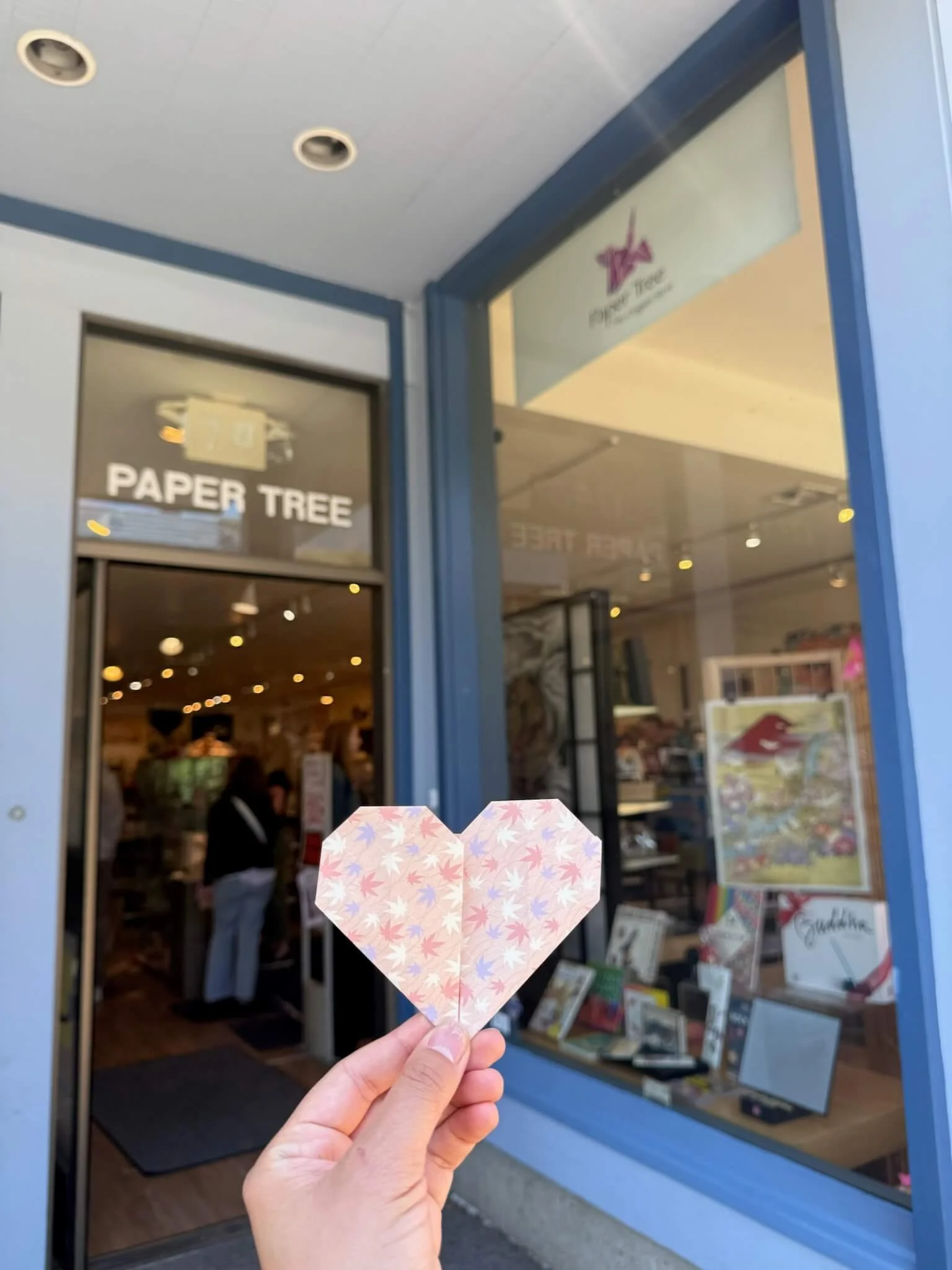 Edible-Excursions-Japantown-Paper-Tree-1-origami-heart-web.jpeg