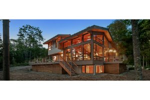 Acorn Deck House Prefab Home.jpg