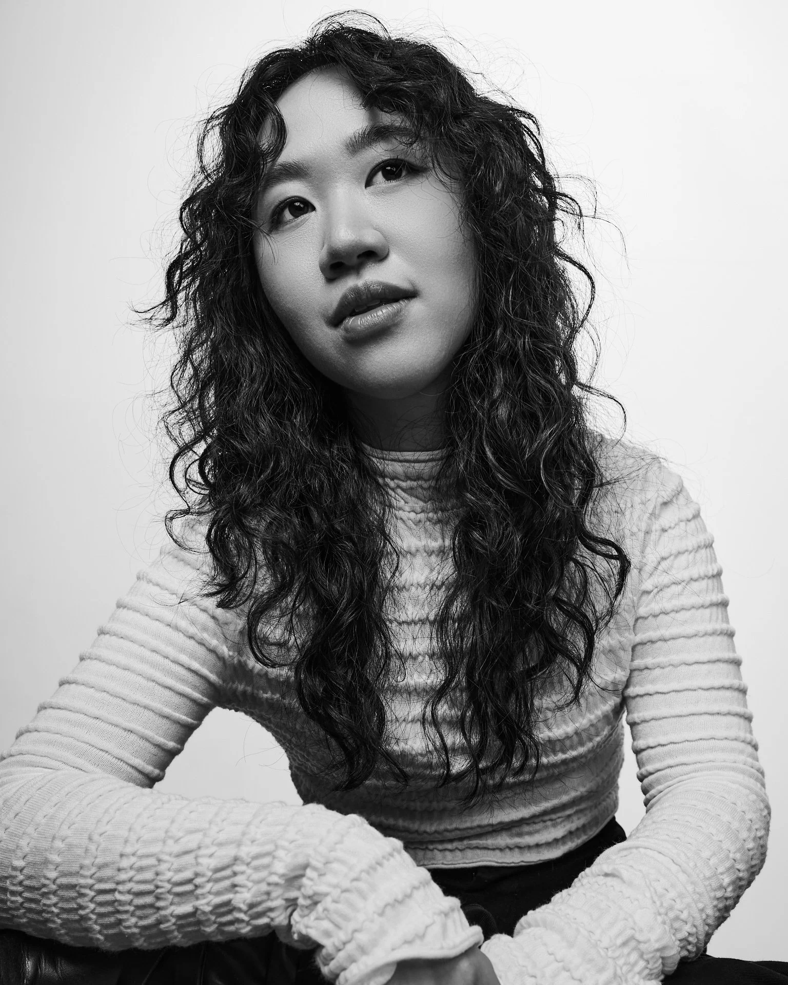 Almanda Haley, food stylist in Singapore at Alinea Collective, portrait of professional F&B food stylist specialising in commercial food photography styling.