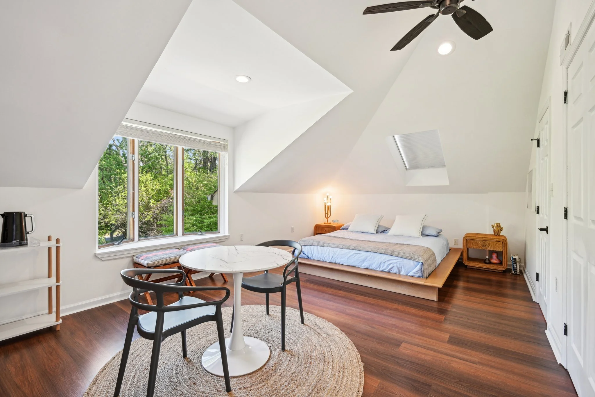 32-web-or-mls-McFadden Rd-0905-030.jpg