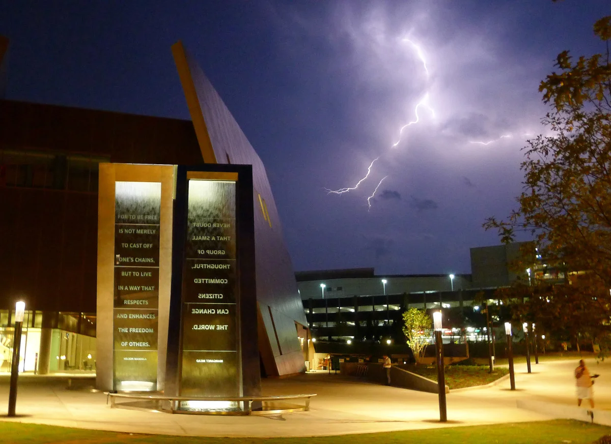 lightning.jpg