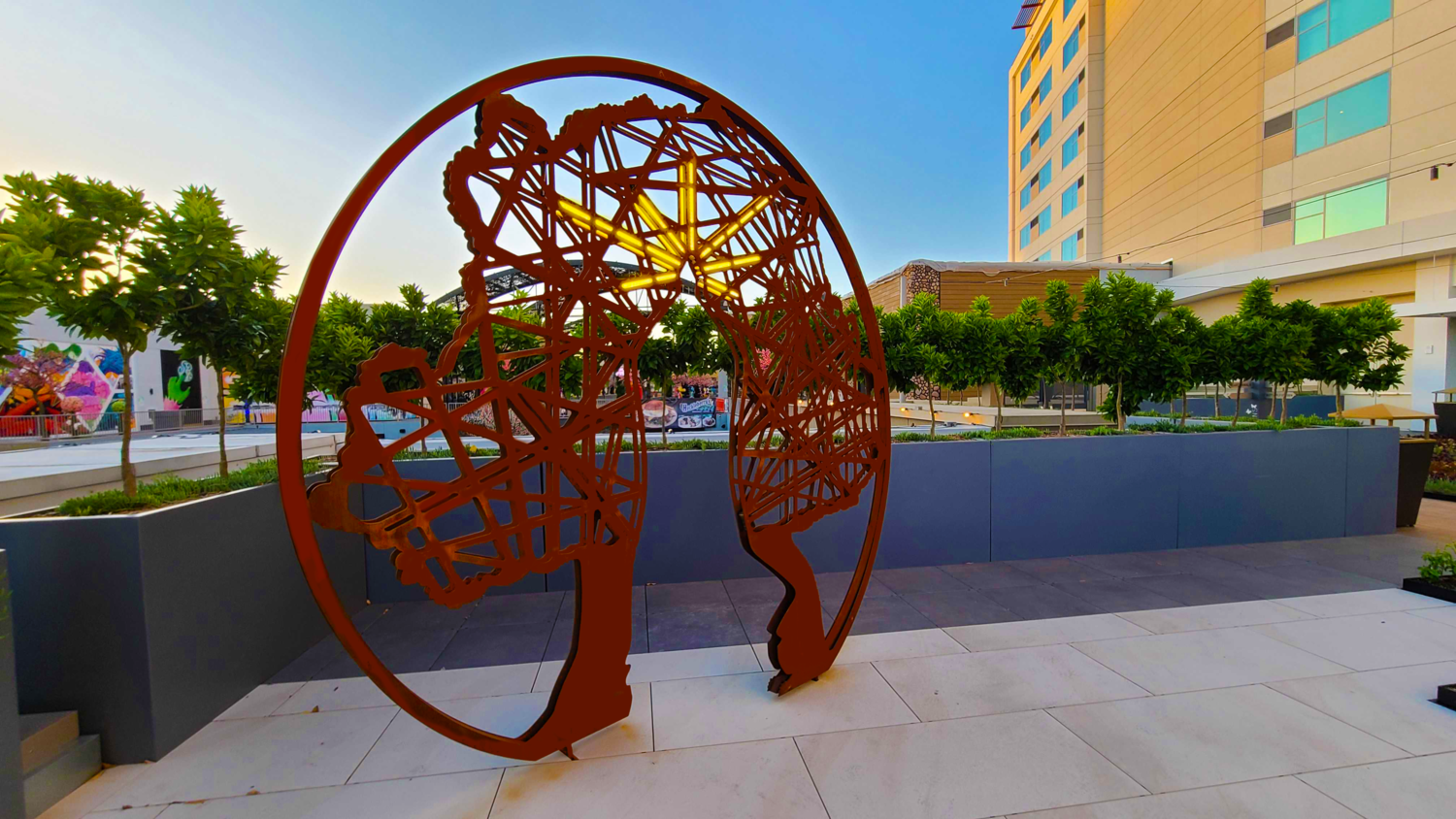 3.Pipal_Portal_dusk.png
