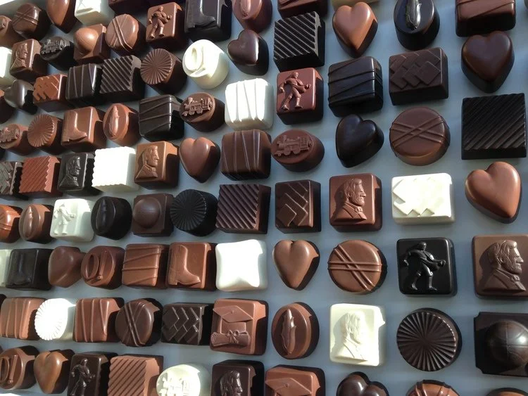 Lincoln_Candy+Box_Donald+Lipski_Public+Art+Services_J+Grant+Projects_8.jpg