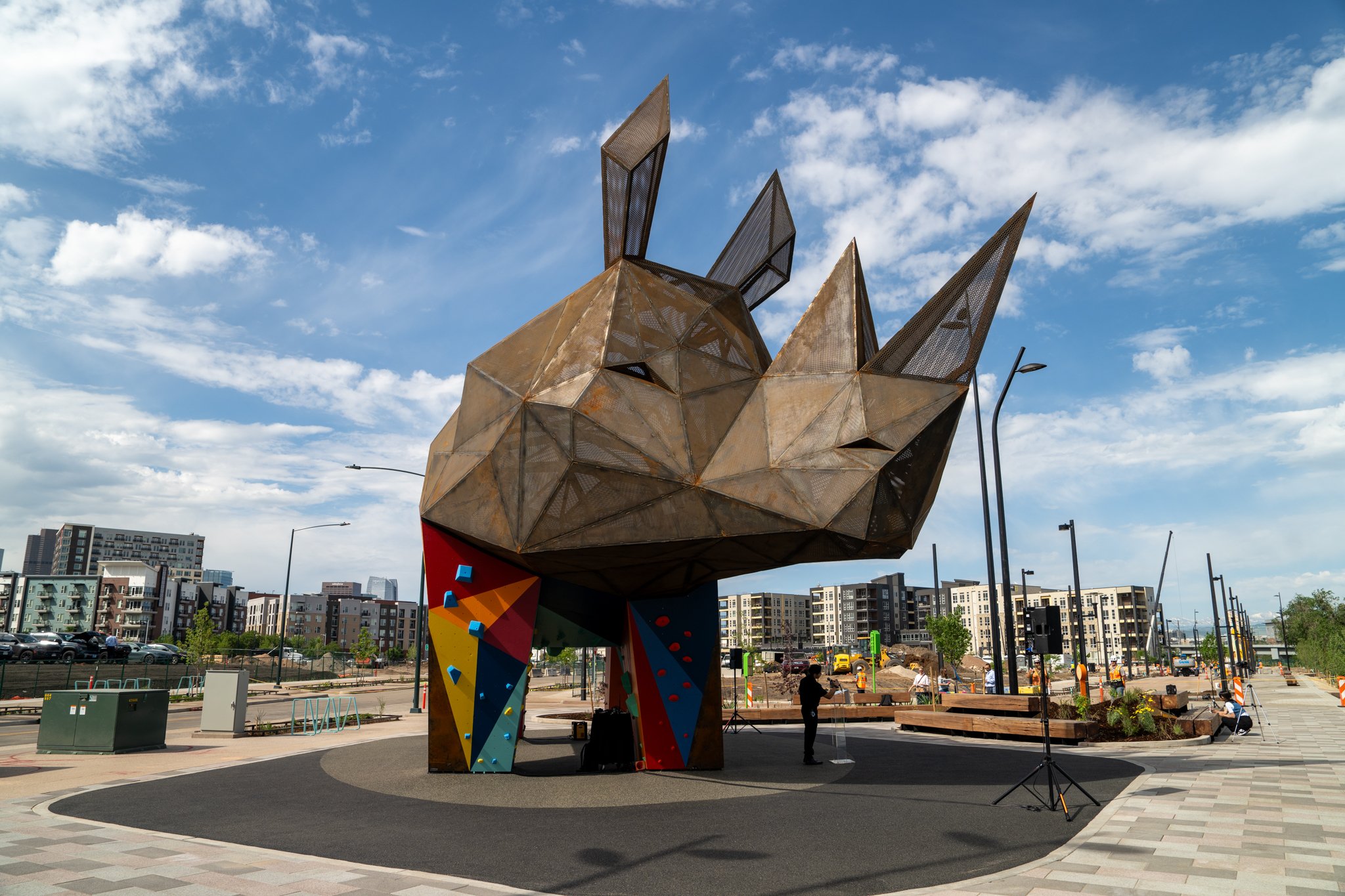 editedWEB_RhingoReveal-04 Credit DenargoMarket.jpg