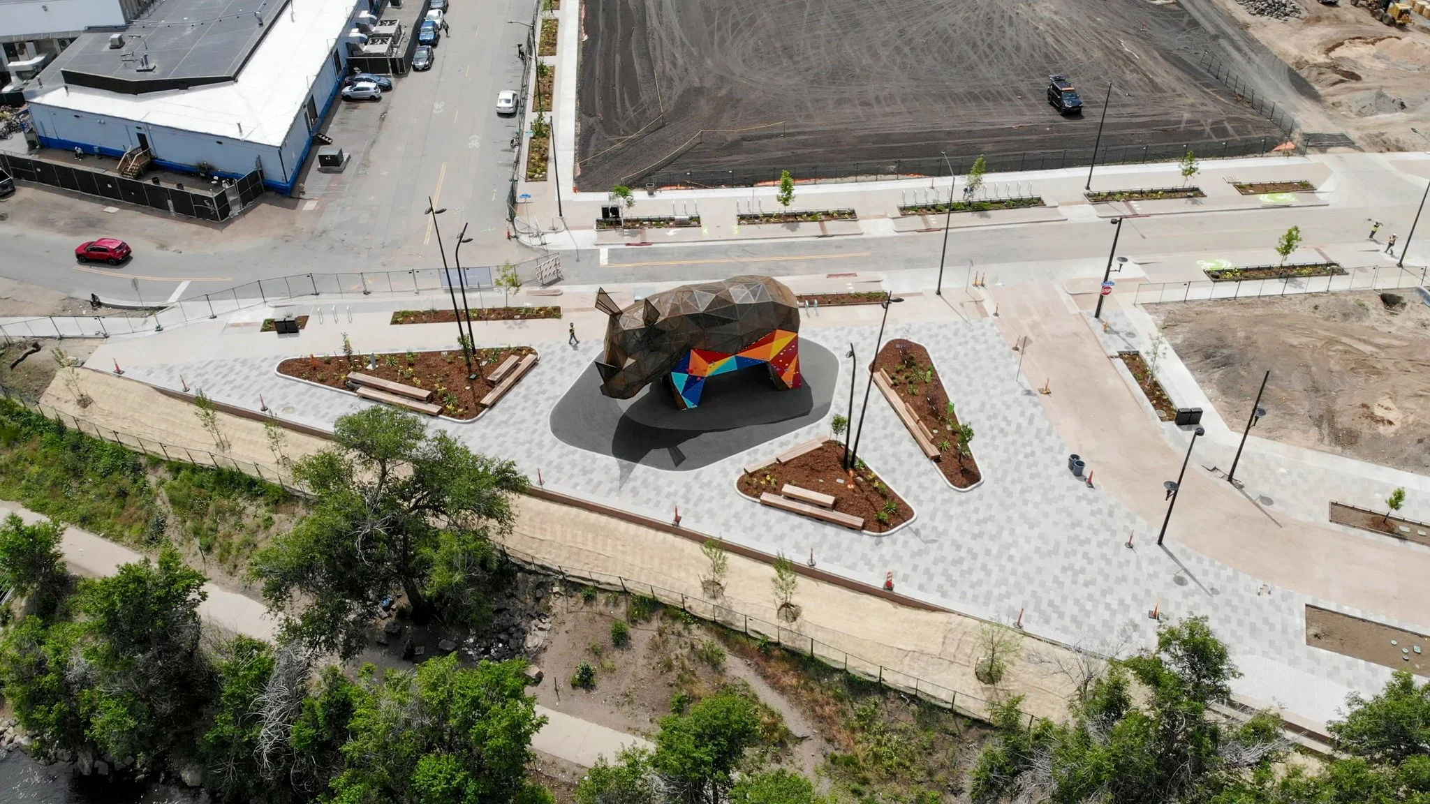 editedWEB_RhingoReveal-15 Credit DenargoMarket.jpg