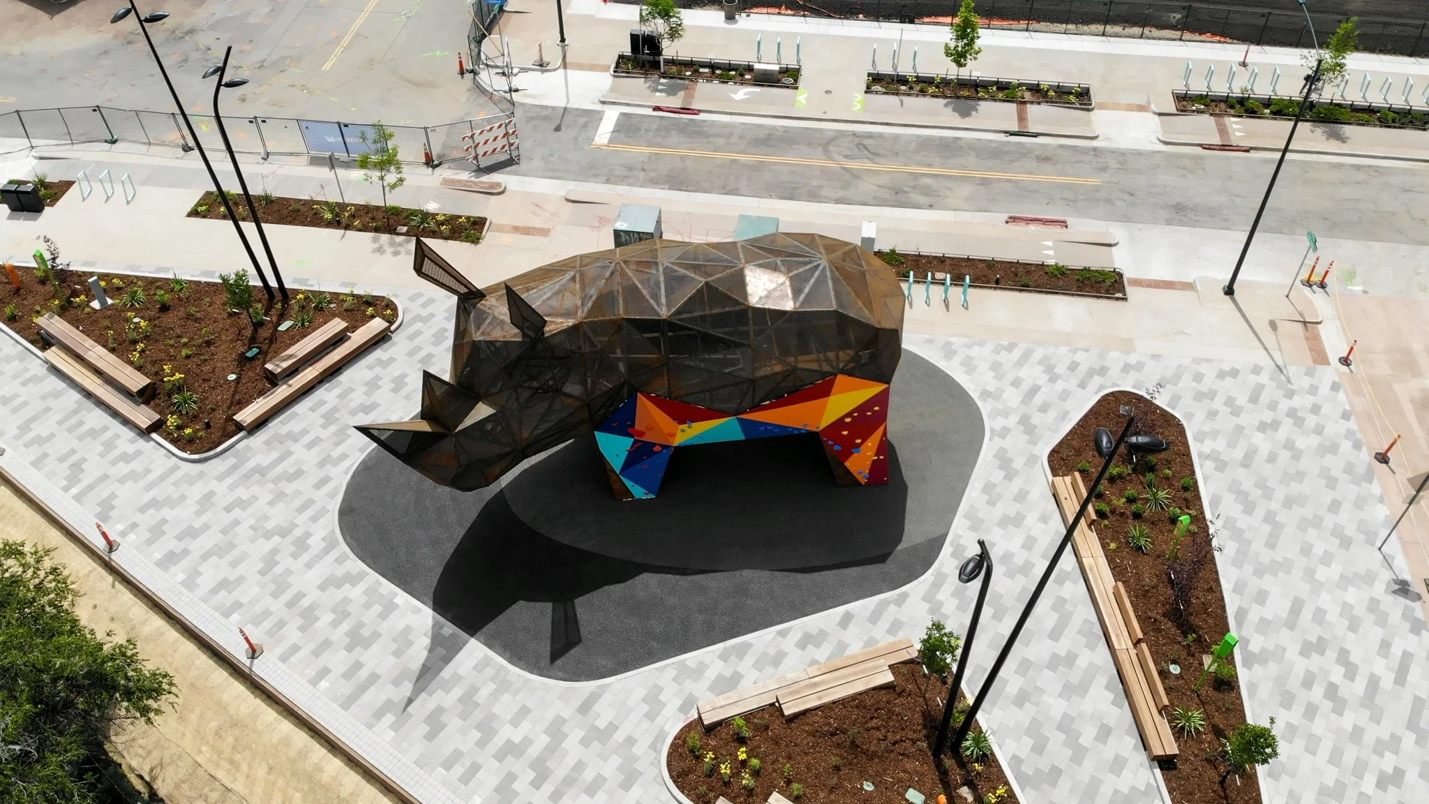 editedWEB_RhingoReveal-16 Credit DenargoMarket.jpg