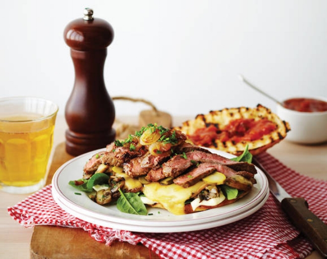 Steak,-Cheese-&-Onion-Melts.1.1.jpg