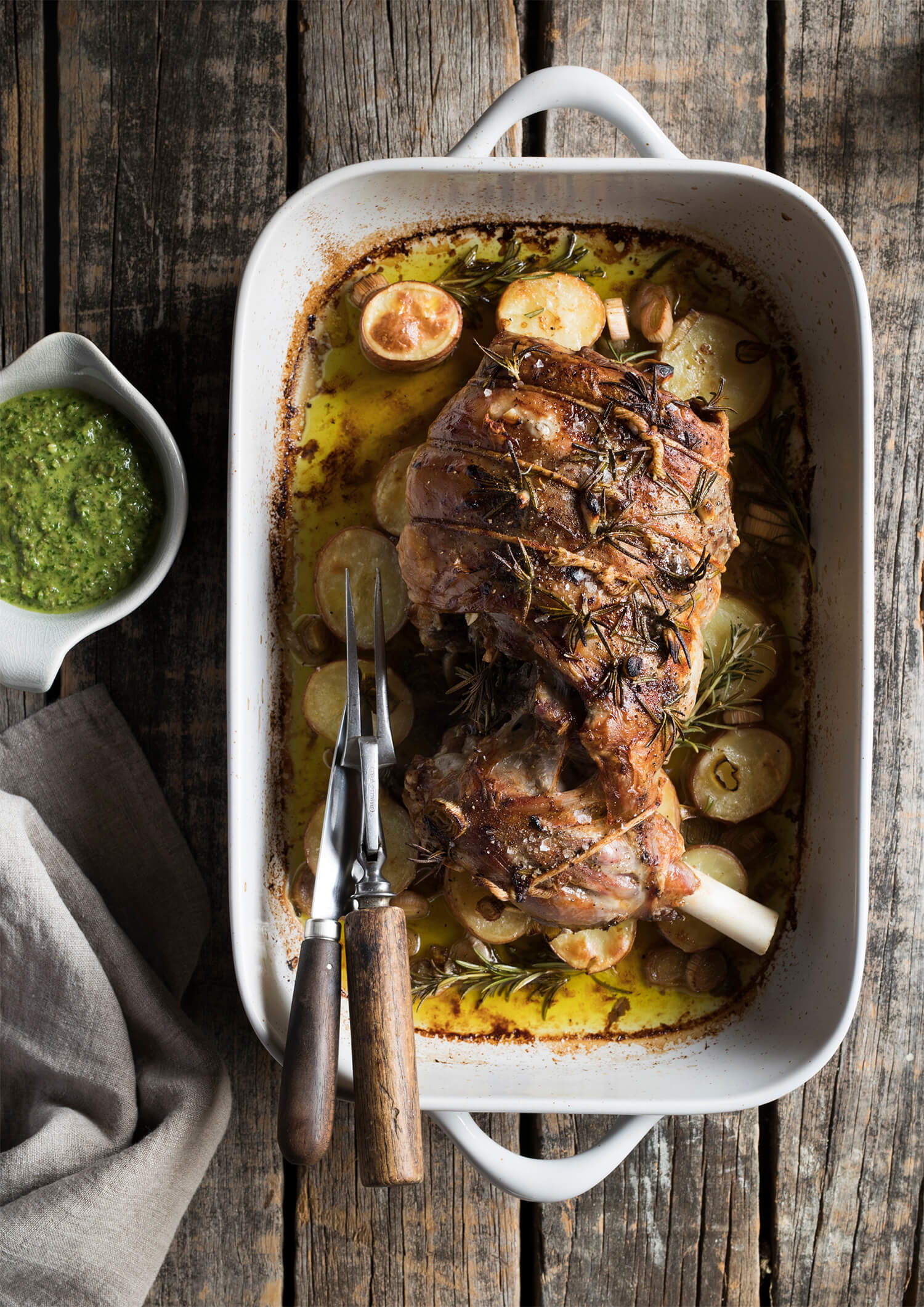 Roast Lamb with Potatoes and Leeks