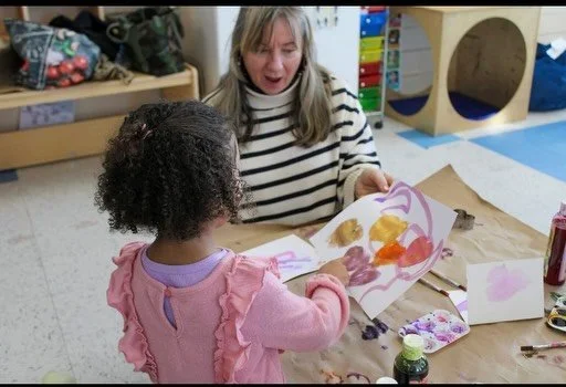 On Tuesday&rsquo;s I work with preschoolers at the @havymca Children&rsquo;s Leaning Center.  Here are some fun photos of heart art inspired for Valentine&rsquo;s Day.