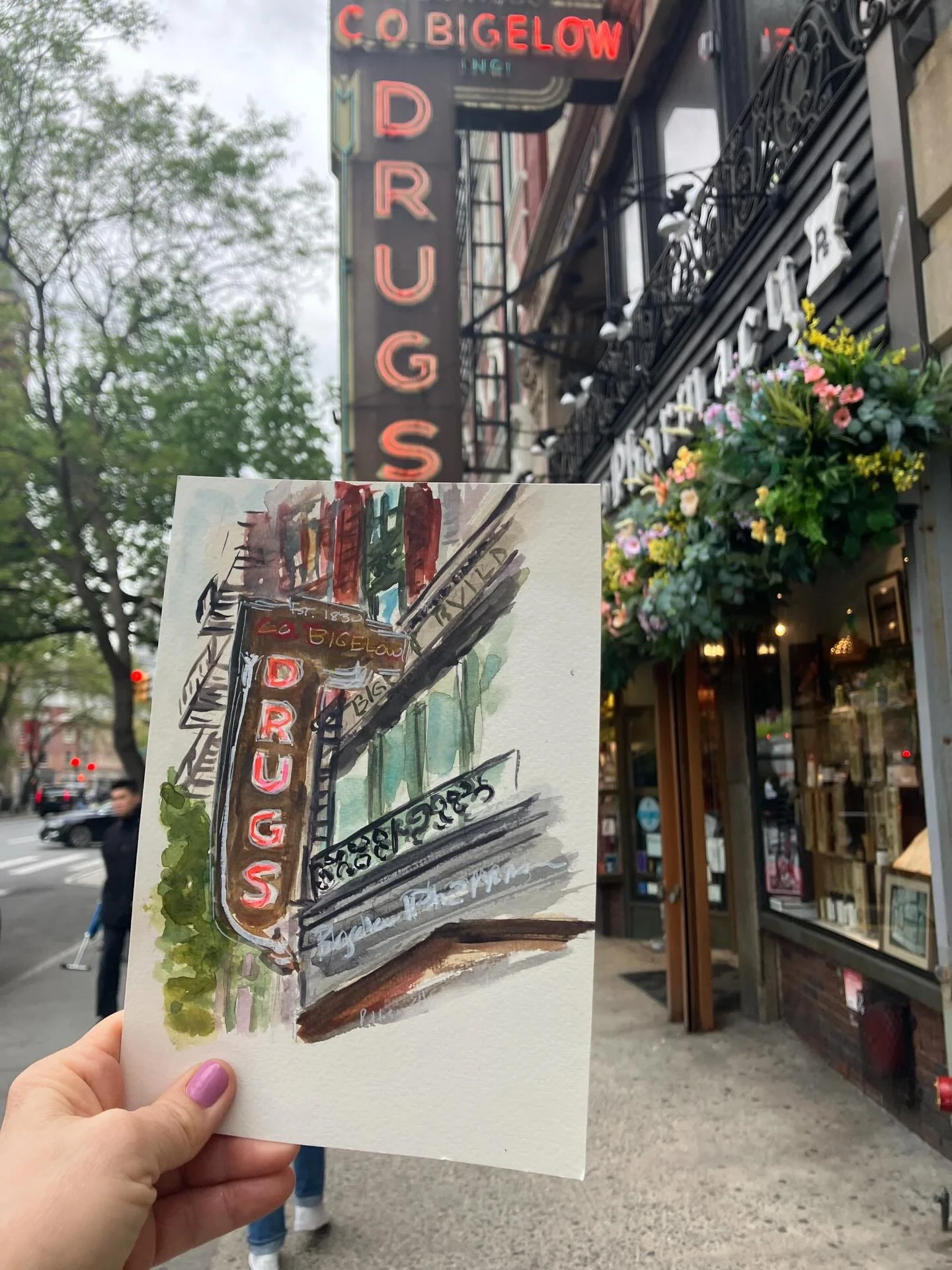 Sketching on the go in nyc @cobigelow and visited my favorite wisteria.