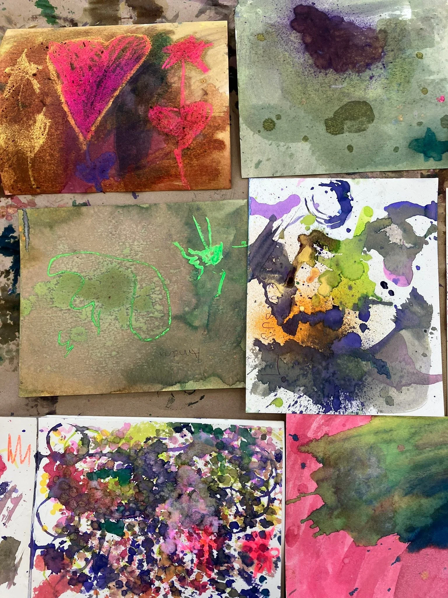 The preschoolers at the ymca children&rsquo;s  learning center had a lot of fun playing with colors, exploring different recycled textures this week and telling me what they are making. Such great conversation and ideas.