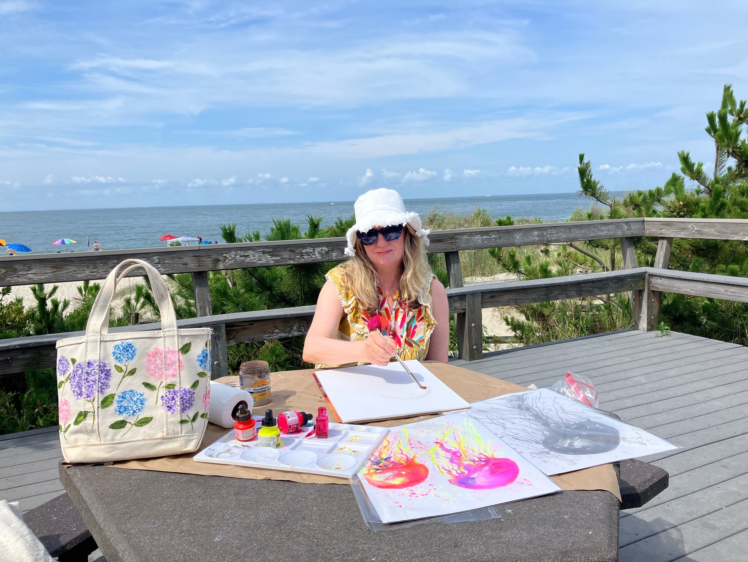 Making jellyfish in Cape May 

#capemay