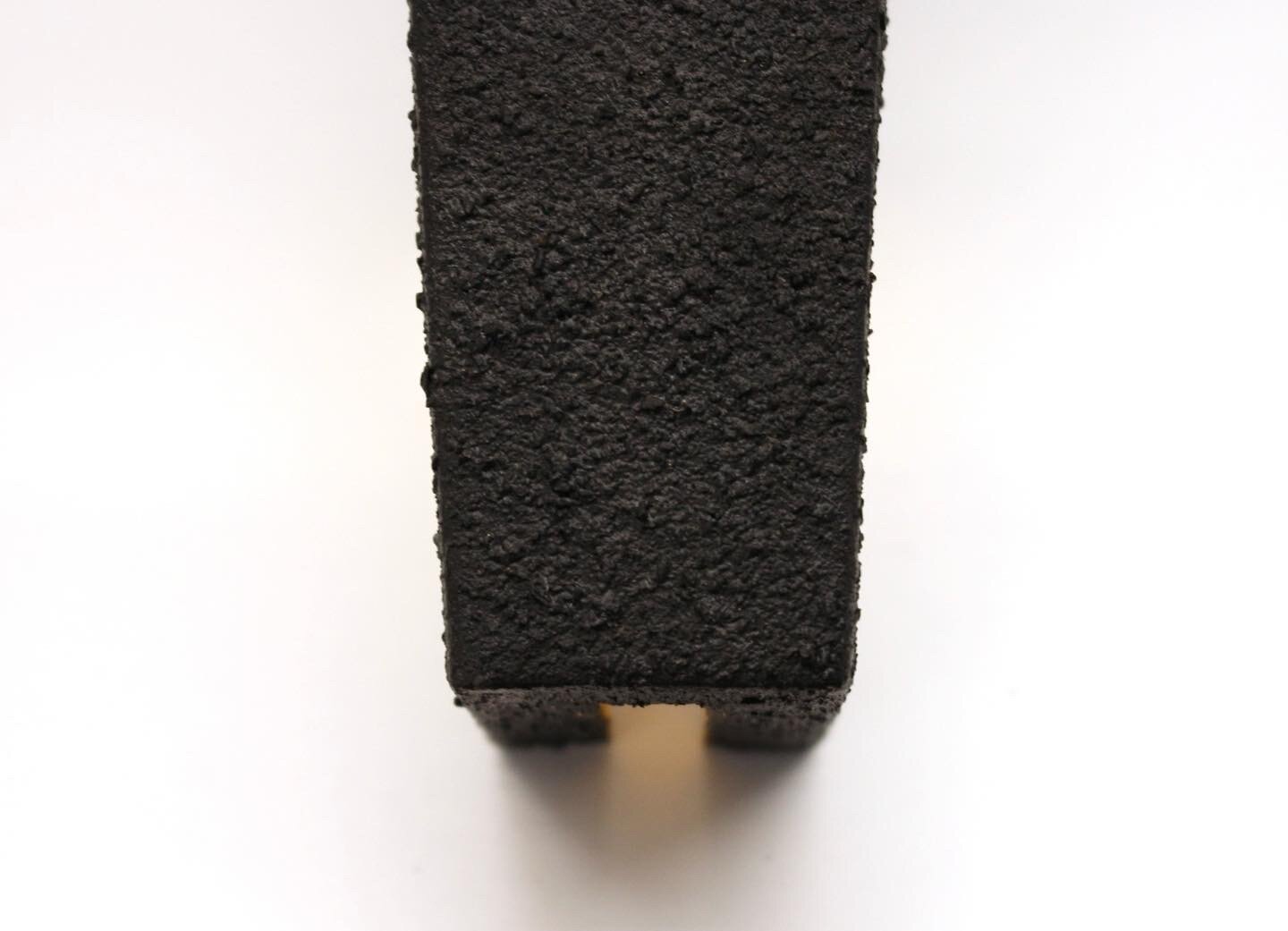 01ADF2E1-E585-424F-B137-5A0574DCF735