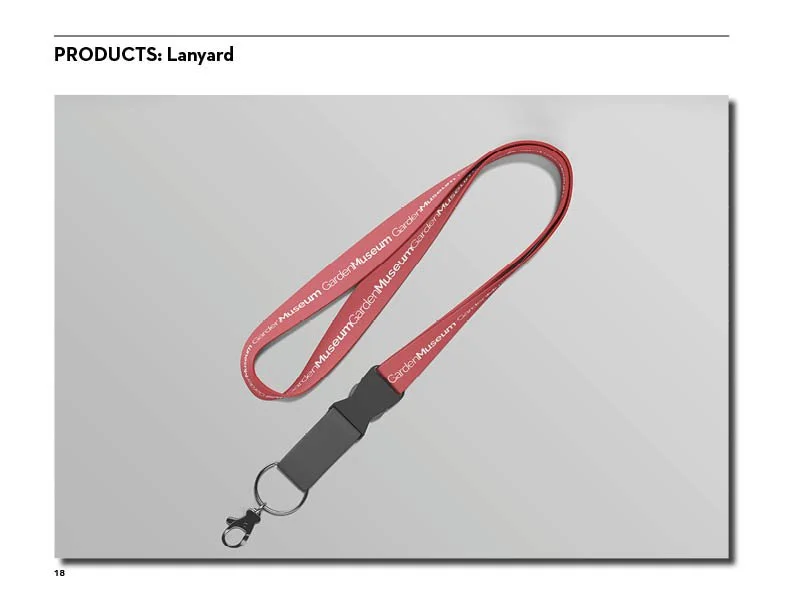 nowodworski_branding booklet20.jpg