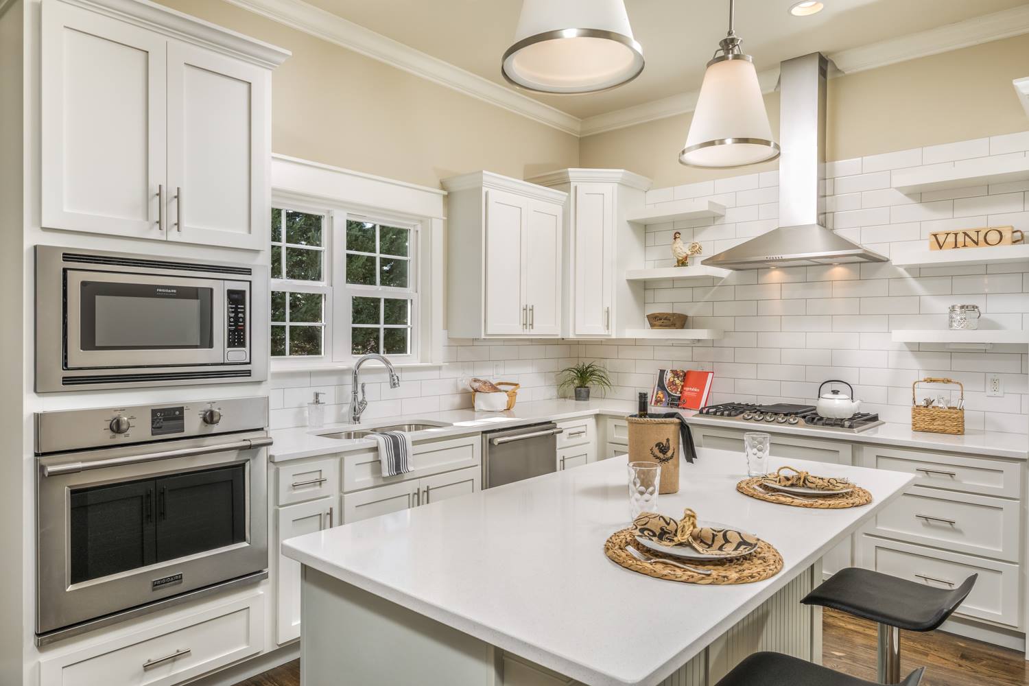 teresa clegg keller williams realty chattanooga declutter kitchen.jpg