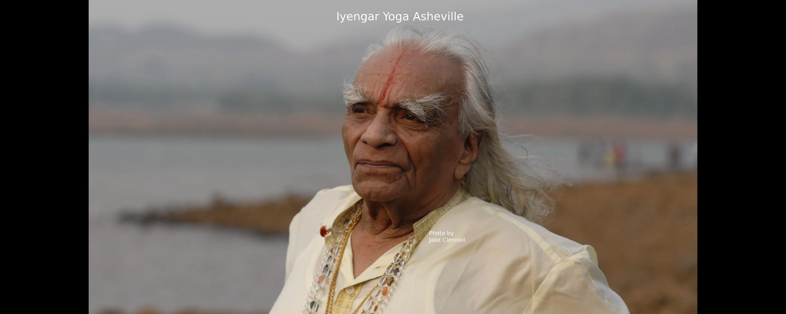 Guruji looks (Copy 4).JPG