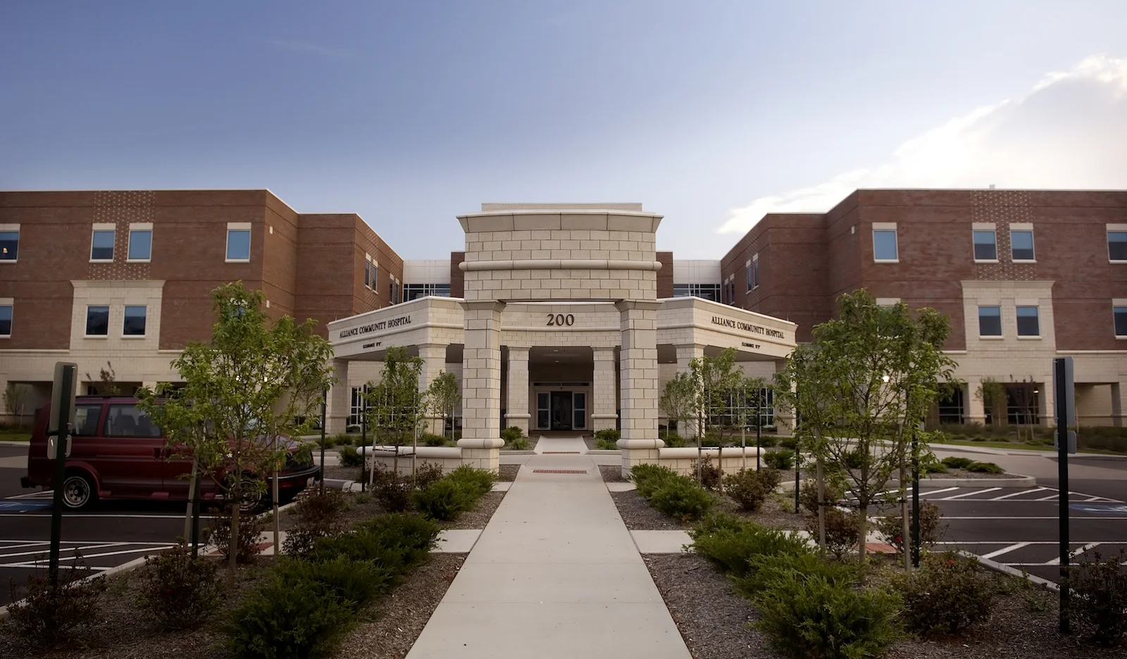 alliance-community-hospital-1-1.jpg