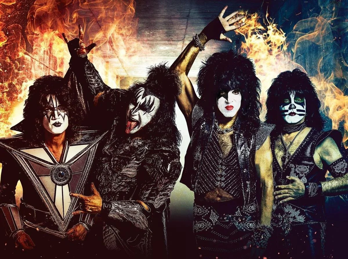KISS: END OF THE ROAD WORLD TOUR