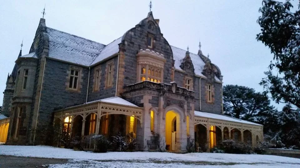 CHRISTMAS IN JULY AT ABERCROMBIE HOUSE -COACH 2