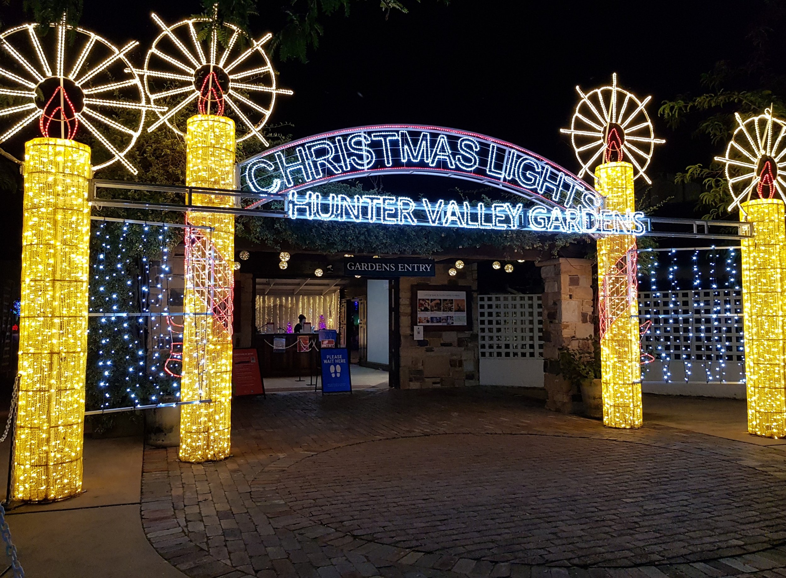 Hunter Valley Gardens Christmas Light Spectacular — Langley's Coaches