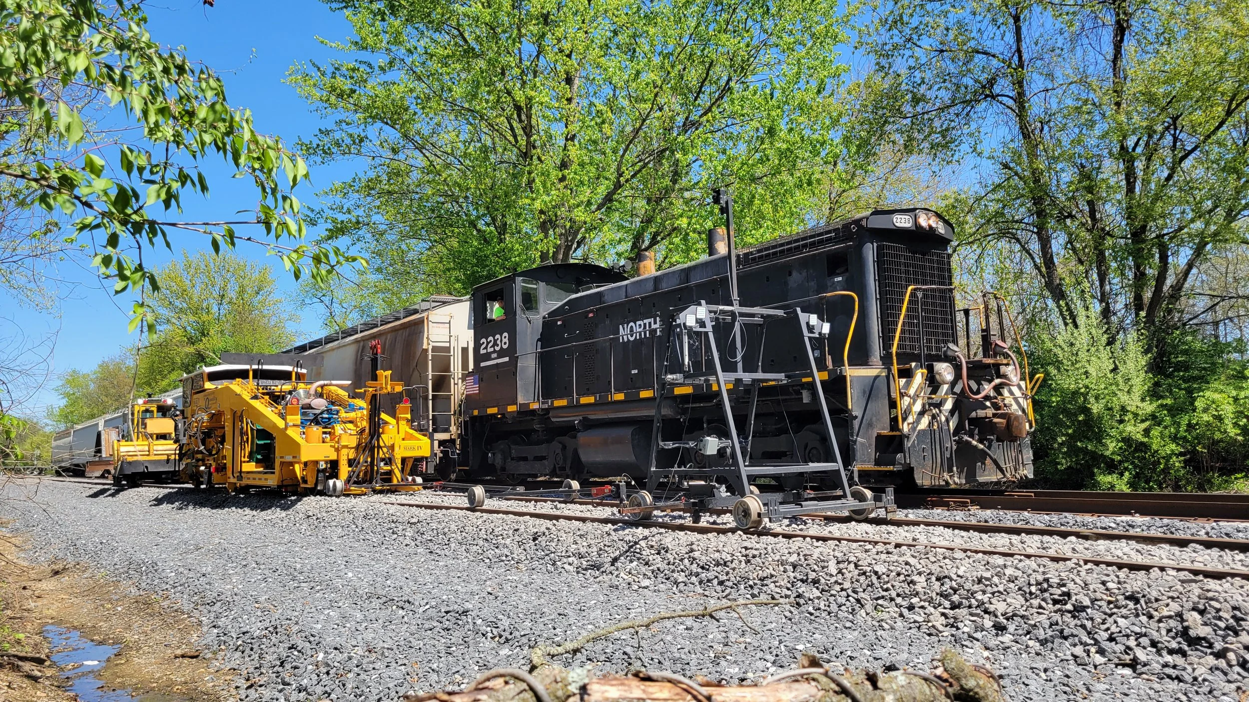 00 Front_NSHR 2238_Loni.jpg