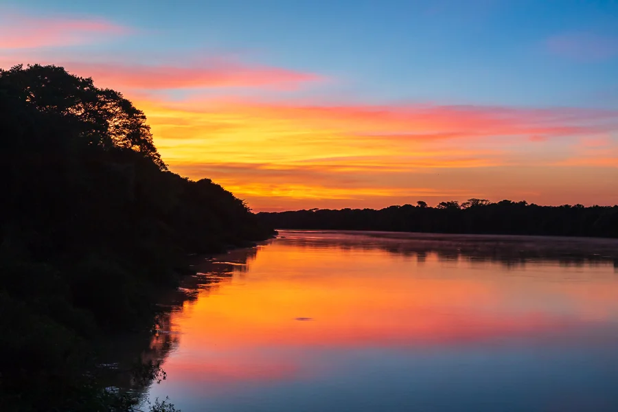 Early morning sun over the Cuiaba River, Pantanal