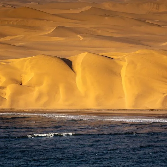 Namibia is a land of contrasts. This is what we see from the air where the warm golden sand dunes meet the cold Benguela current. &bull;
&bull;
#travel #safari #naturephotography #naturelover #namibia #photographylovers #travelgram #africa #wildlifeo