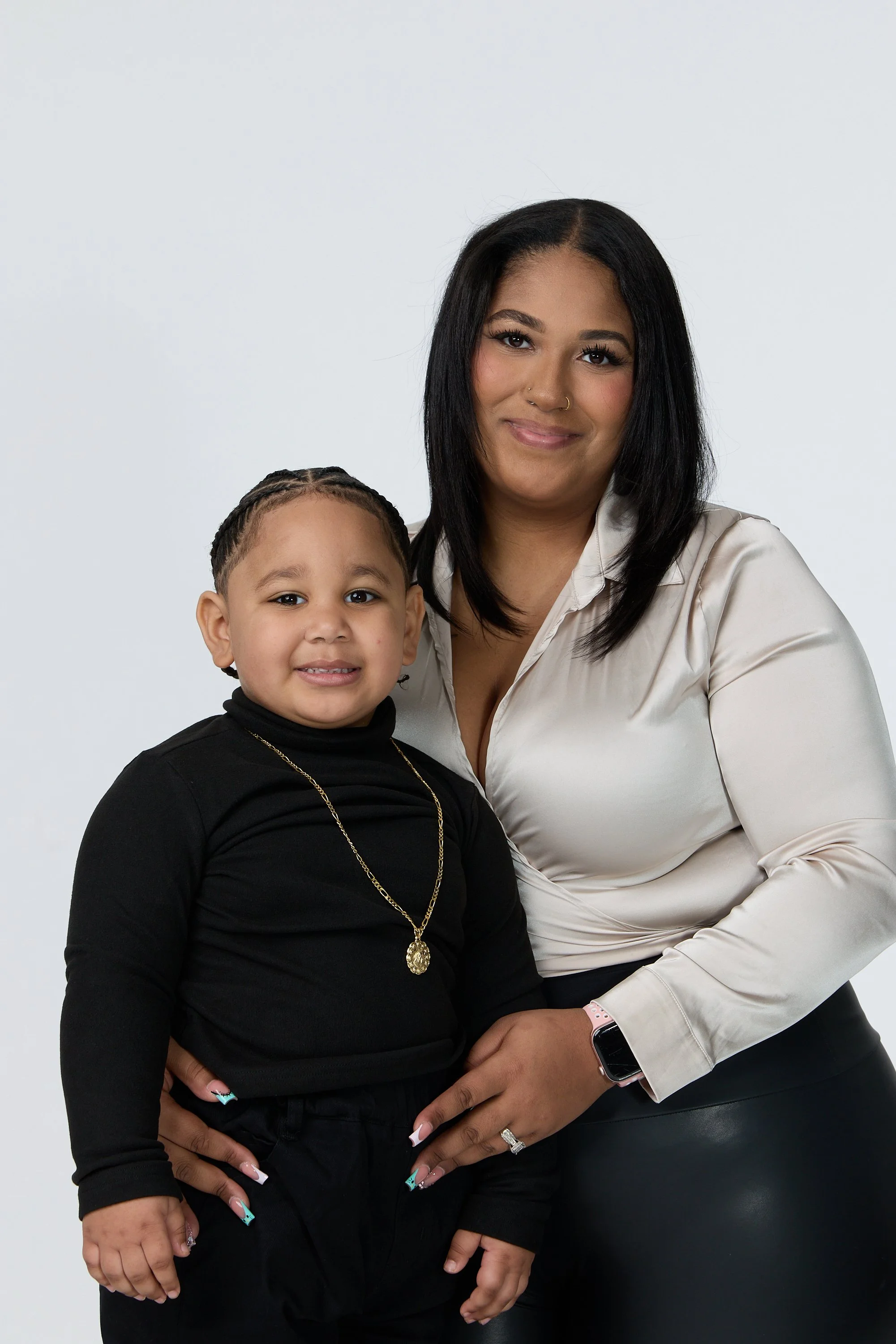 2025-10-25-FamilyPhotoDay_2135.jpg