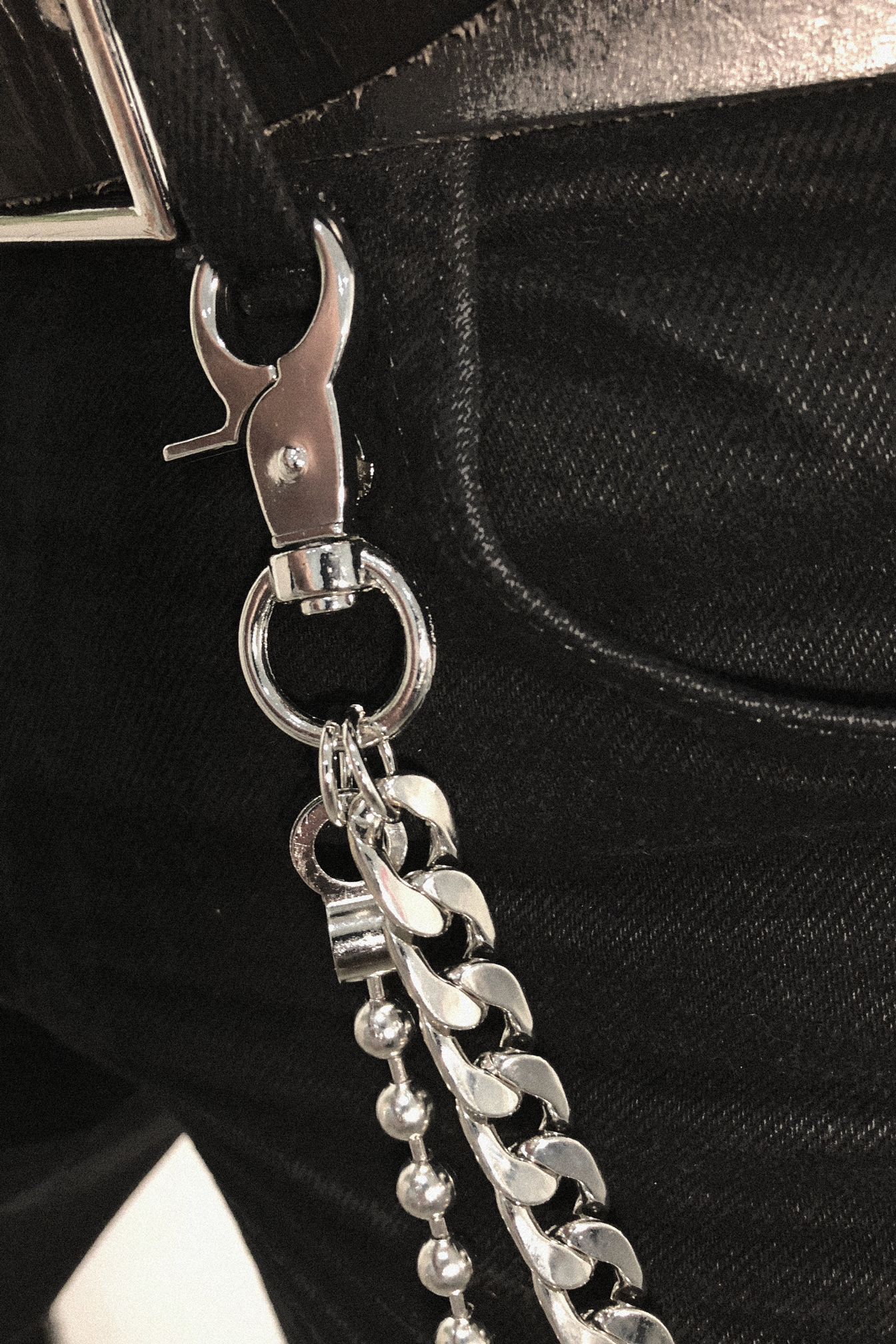 2ChainBeltCLOSE.png