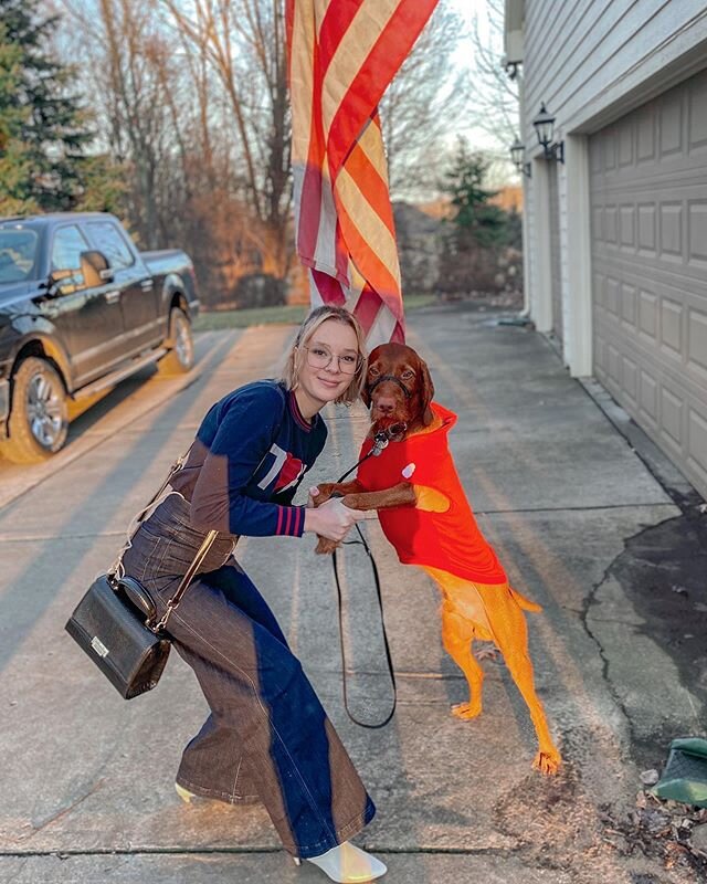 We did it! Two political rallies in two days! 👏⁣
⁣
On Sunday @claimingourseat was invited to its first political event, @berniesanders Ann Arbor rally! It was incredible to be able to share our movement with others seated in the ADA section. I was r