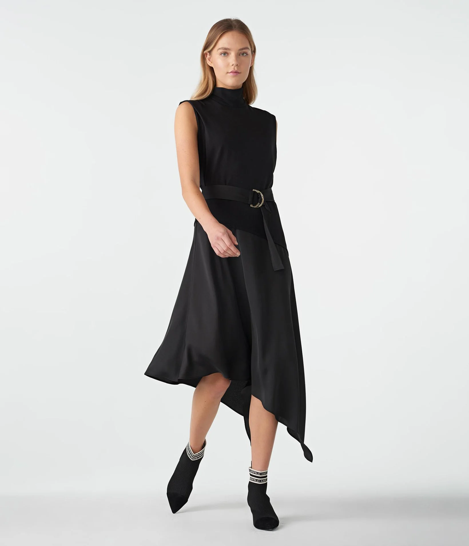 LD1HE603_ld1he603c01.jpg