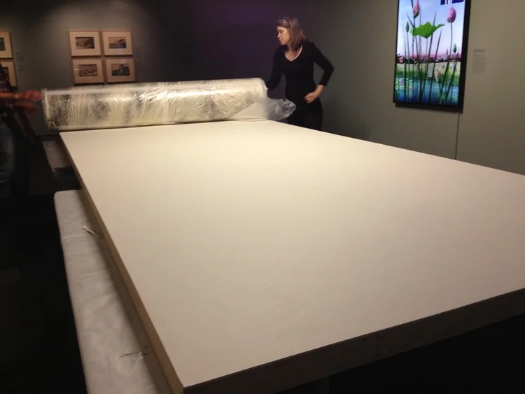 On+Site+Fitting+of+Large+Artworks.jpeg